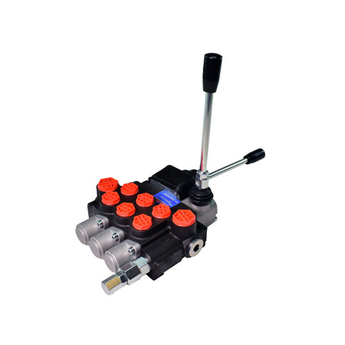 3-sekciový hydraulický rozdeľovač 40l ovládaný joystickom a pákou